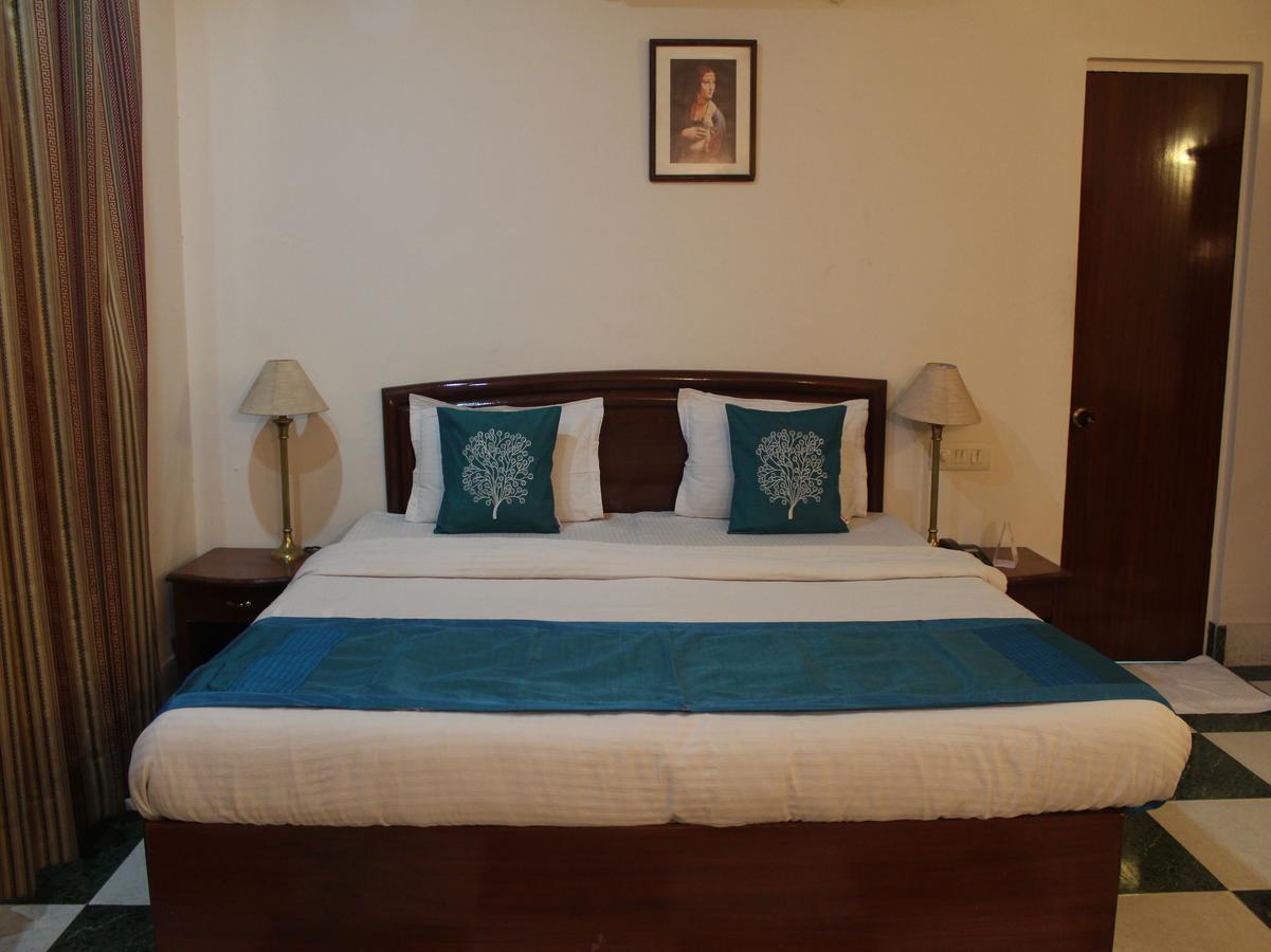Oyo 5232 Kwality Hotel Dehradun Exterior photo
